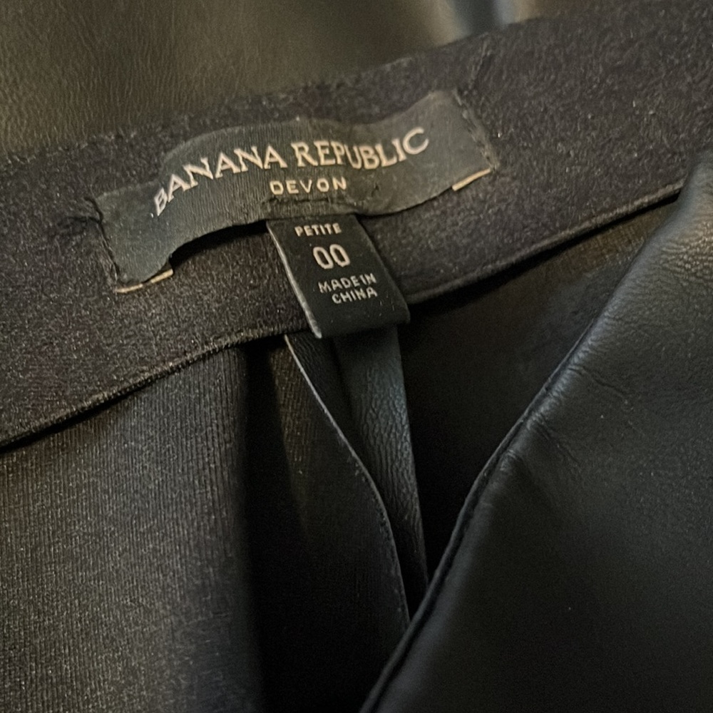 Banana Republic Devon Vegan Leather Pants 00 - Picture 4 of 4